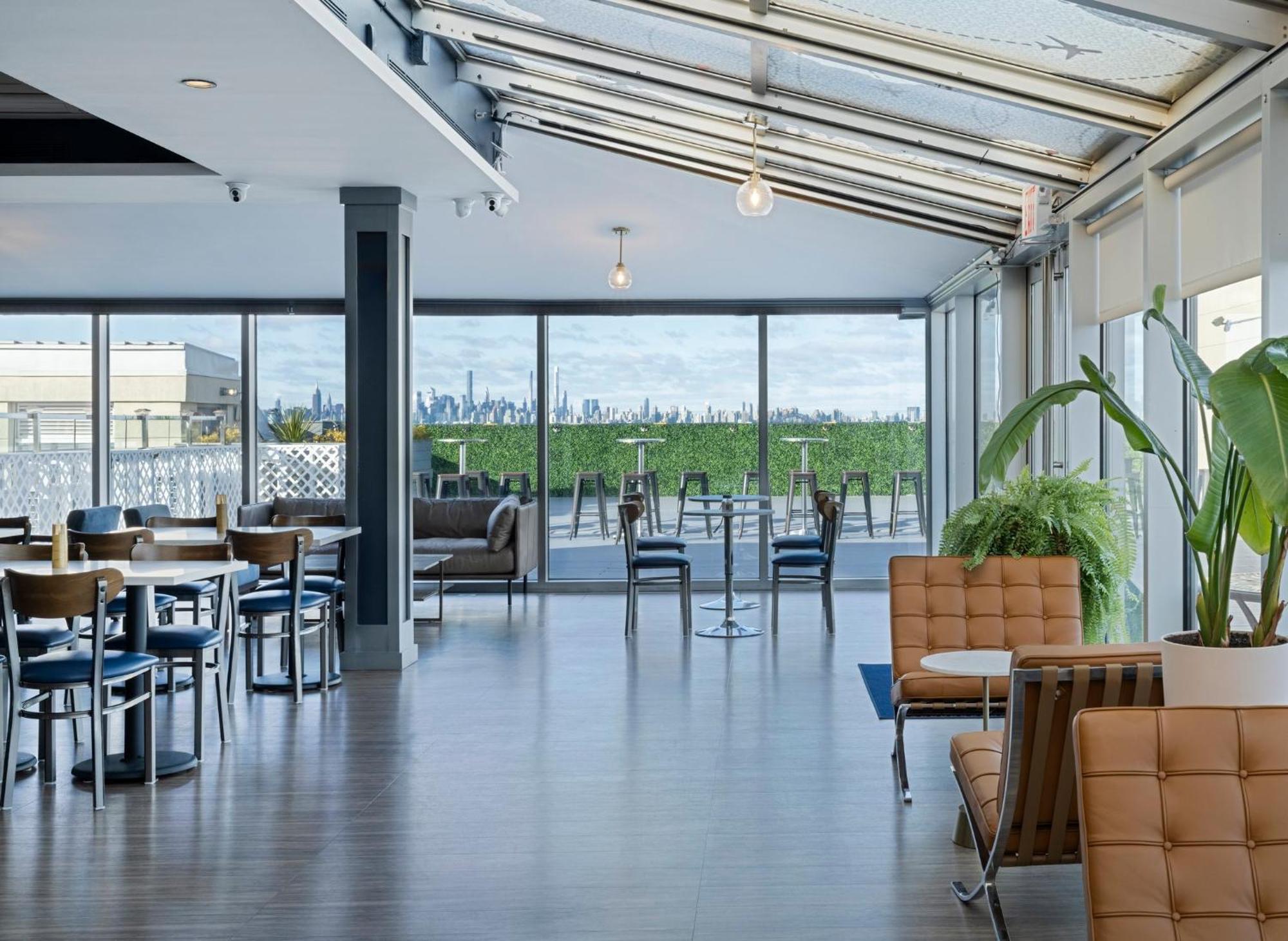 Voco Fiorello - Laguardia East By Ihg New York Kültér fotó